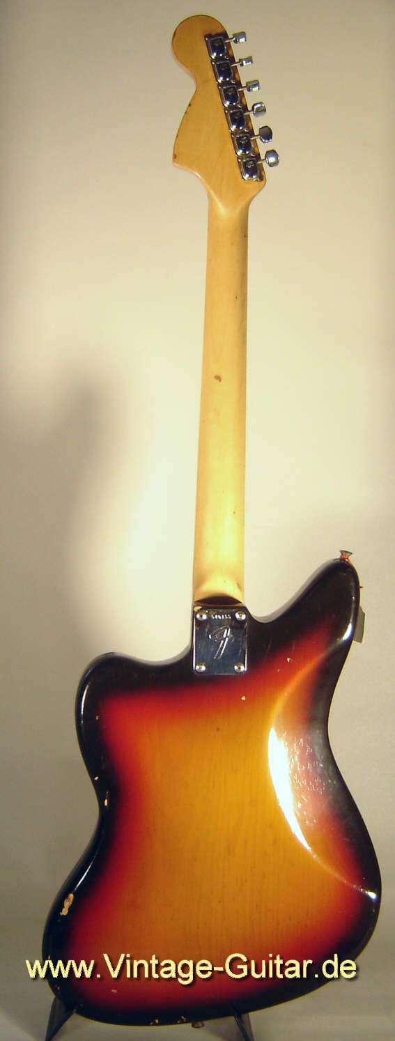 Fender Jaguar 1974 sunburst back.jpg